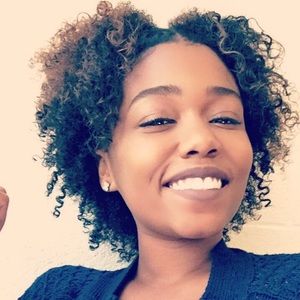 Meet your Posher, Sierra